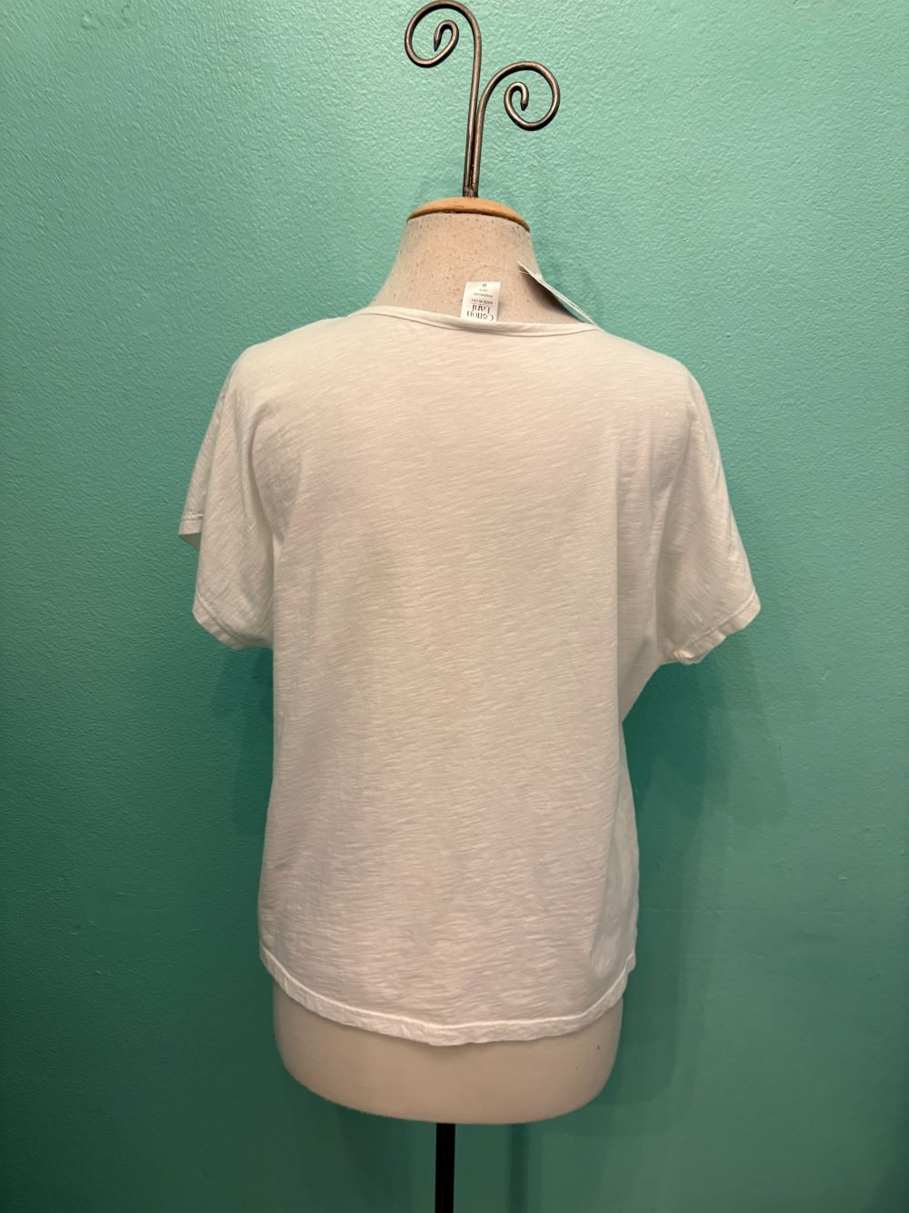 V-NECK SEAM CAP SLEEVE TEE-WHITE-COTTON LANI