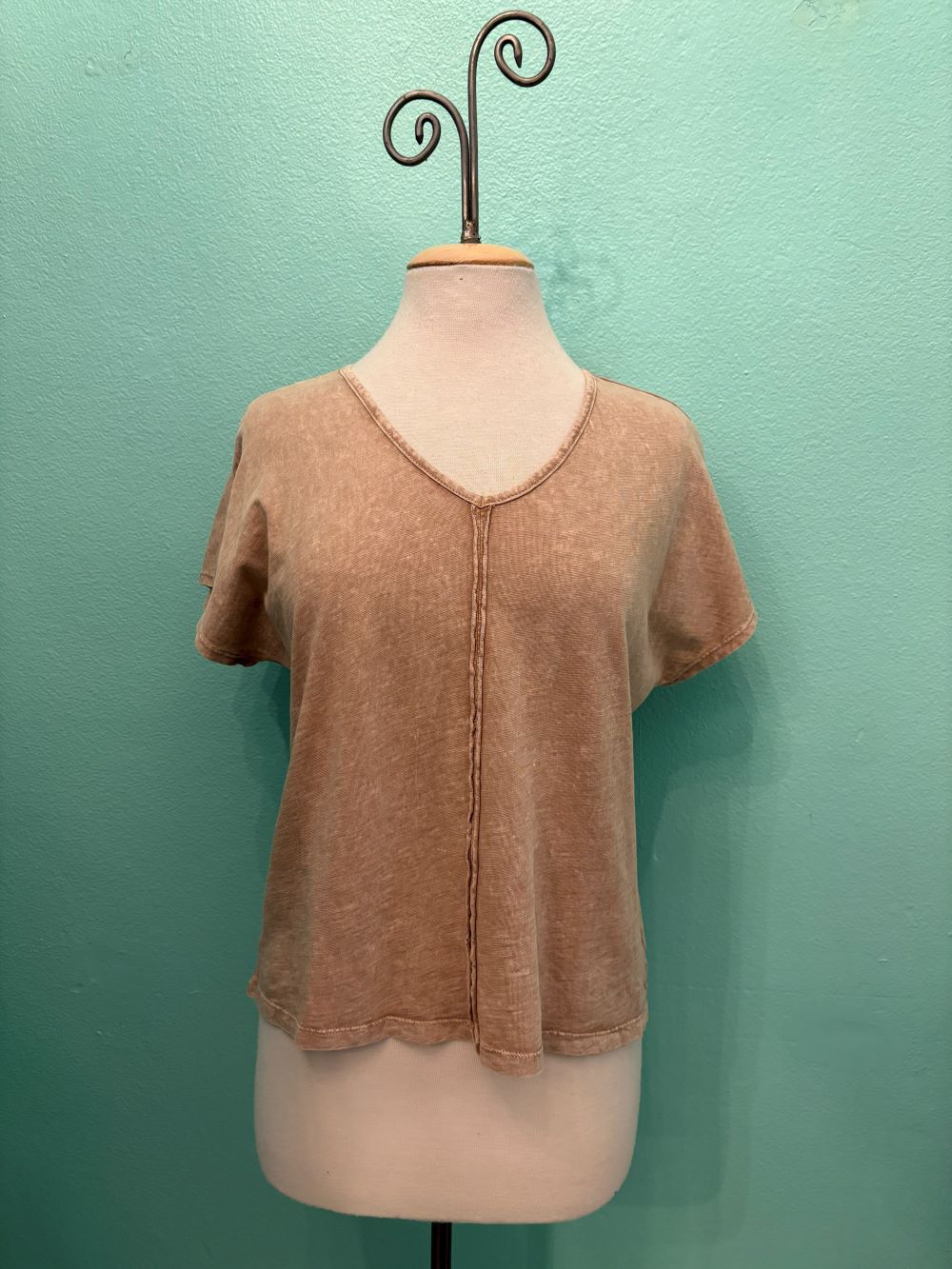 V-NECK SEAM CAP SLEEVE TEE-MINERAL OAT-COTTON LANI