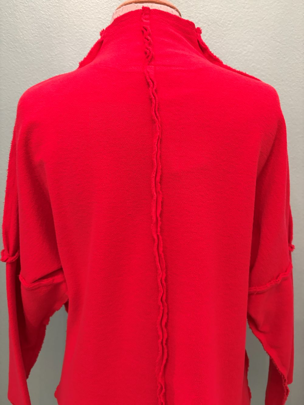 FUNNEL PLUS 3 TOP-CAYENNE-ELEVEN STITCH DESIGN