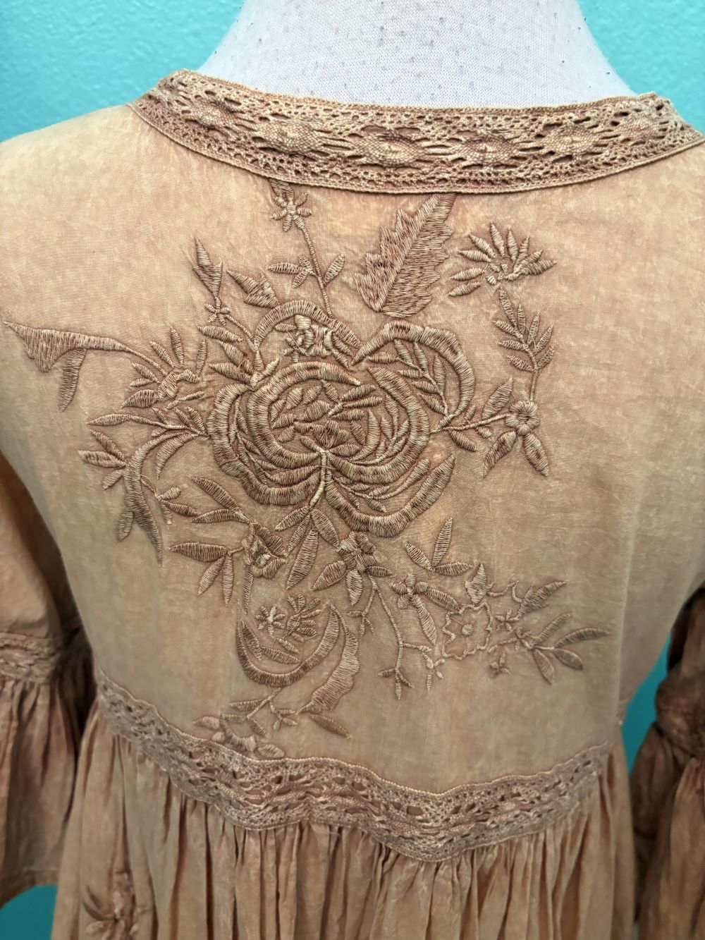 EMBROIDERED TIER MIDI DRESS-NATURAL-PAPER LACE