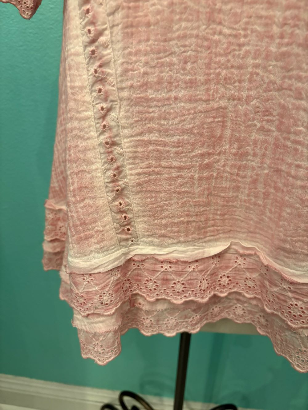 BOXY GAUZE TOP W/LACE DETAIL-PINK-PAPER LACE