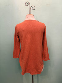 3/4 SLEEVE TEE W/CURVE HEM-HONEY GLAZE-MODODOC