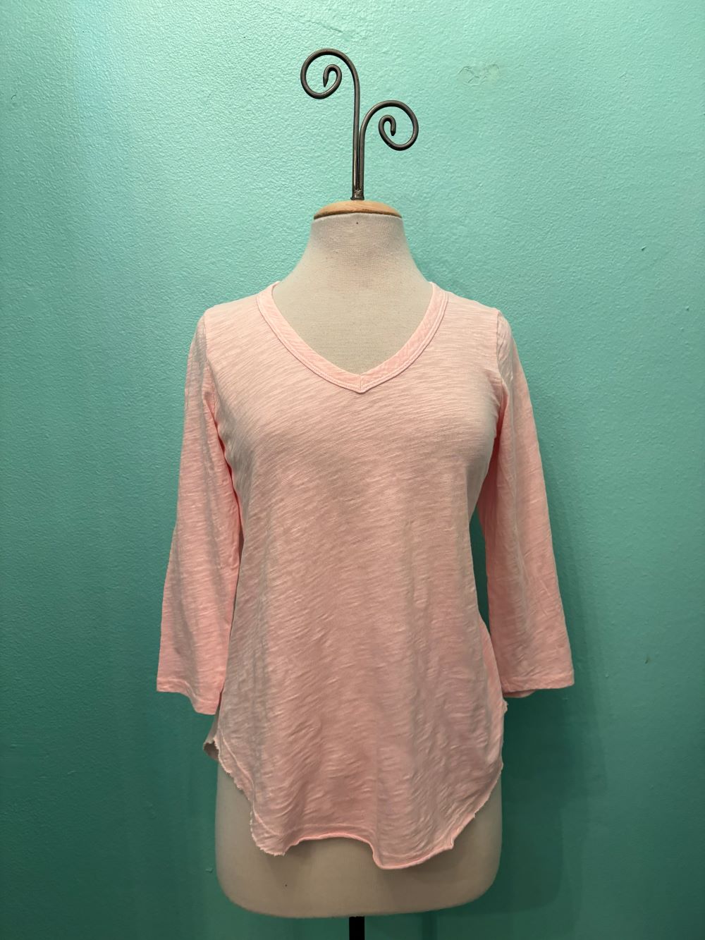 3/4 SLEEVE TEE W/CURVE HEM-ROSEWATER-MODODOC