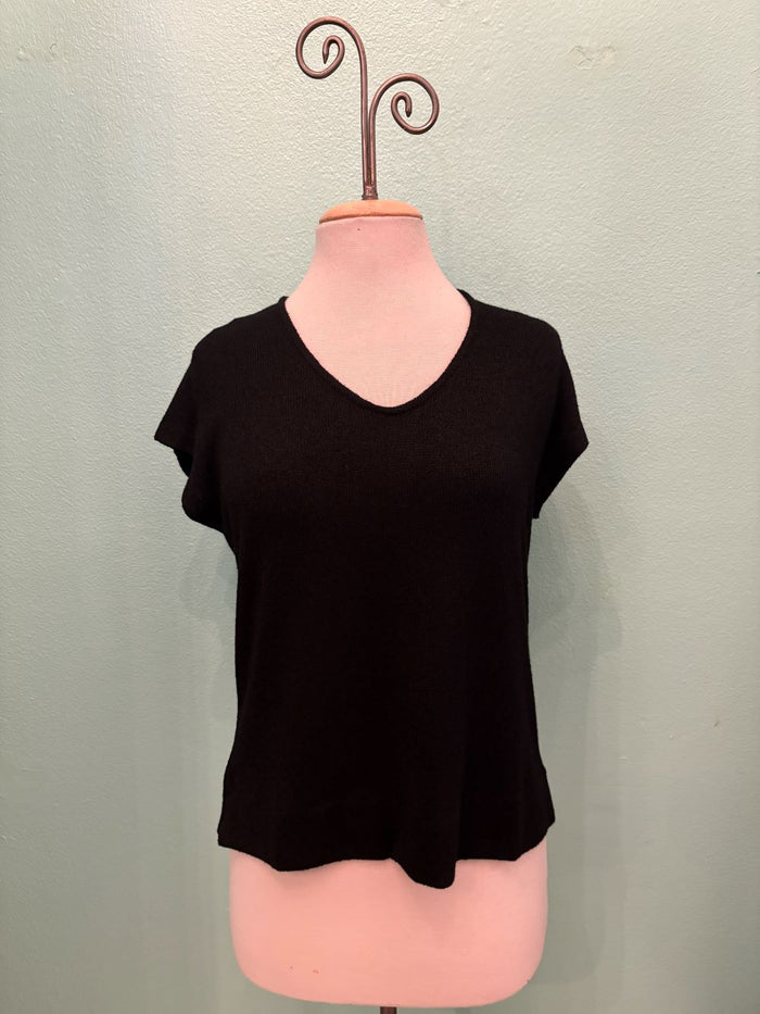 KNIT V CAP SLEEVE SWEATER-BLACK-RENUAR