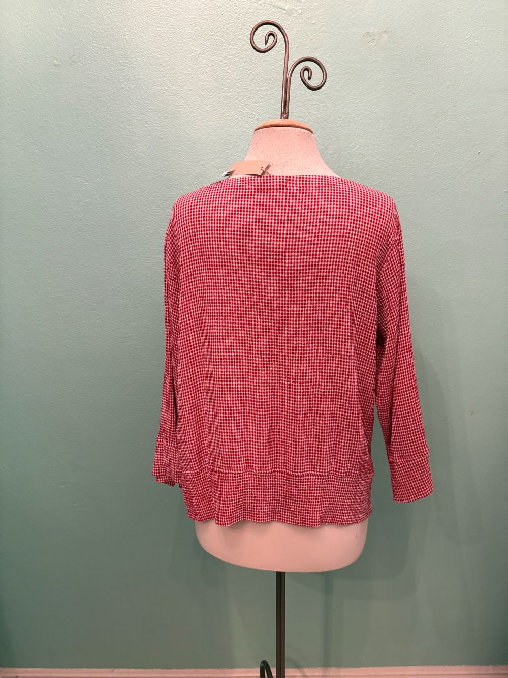 CHECK V-NECK W/VENT 3/4 SLV-CHERRY-CUT LOOSE