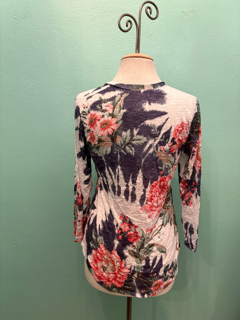 JAZLYN 3/4 SLEEVE V-NECK TOP-LEGER