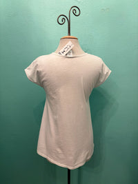 SCOOP CAP SLEEVE TEE W/POCKET-WHITE-COTTON LANI