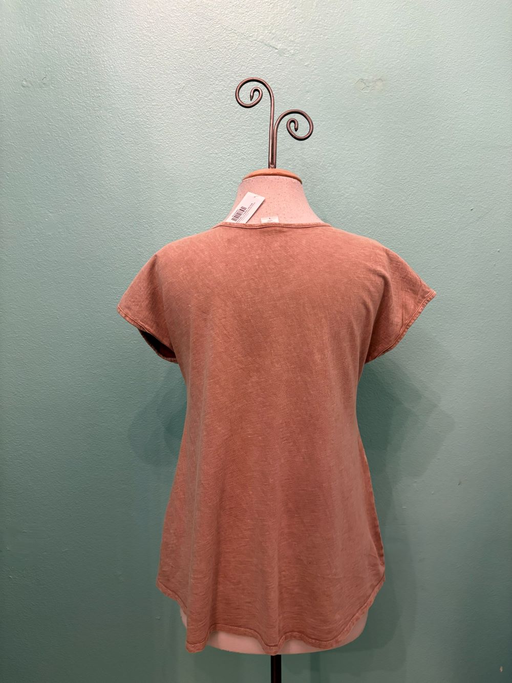 SCOOP CAP SLEEVE TEE W/POCKET-OAT-COTTON LANI