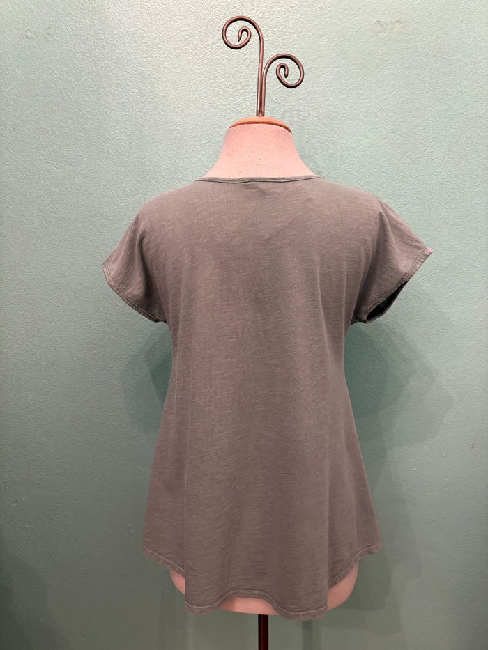 SCOOP CAP SLEEVE TEE W/POCKET-SAGE-COTTON LANI