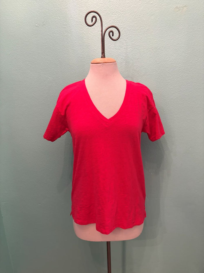 SHORT SLEEVE V-NECK BOXY TEE-FUCHSIA-MODODOC