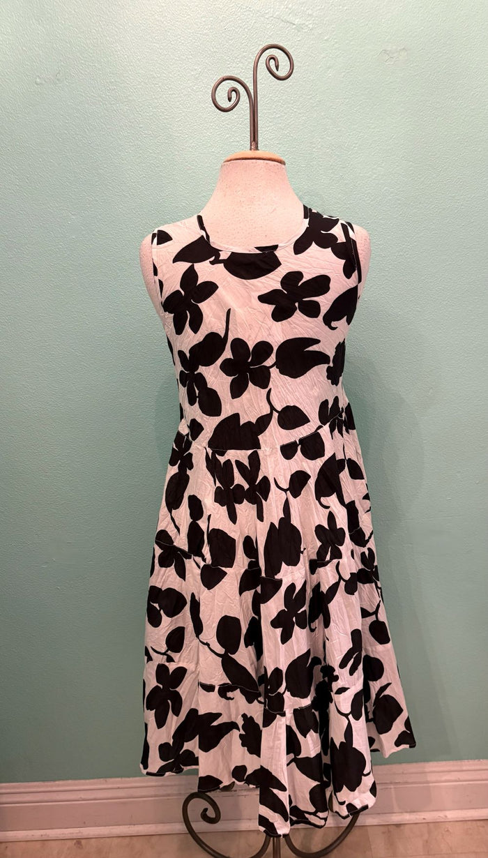JOY DRESS-BLACK/WHITE-DRESS ADDIC