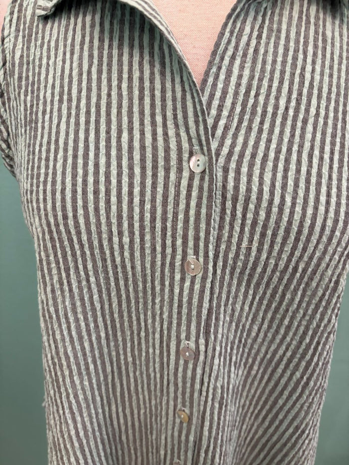SLEEVELESS SHIRT STRIPE W/COLLAR-FOUNTAIN-CUT LOOSE