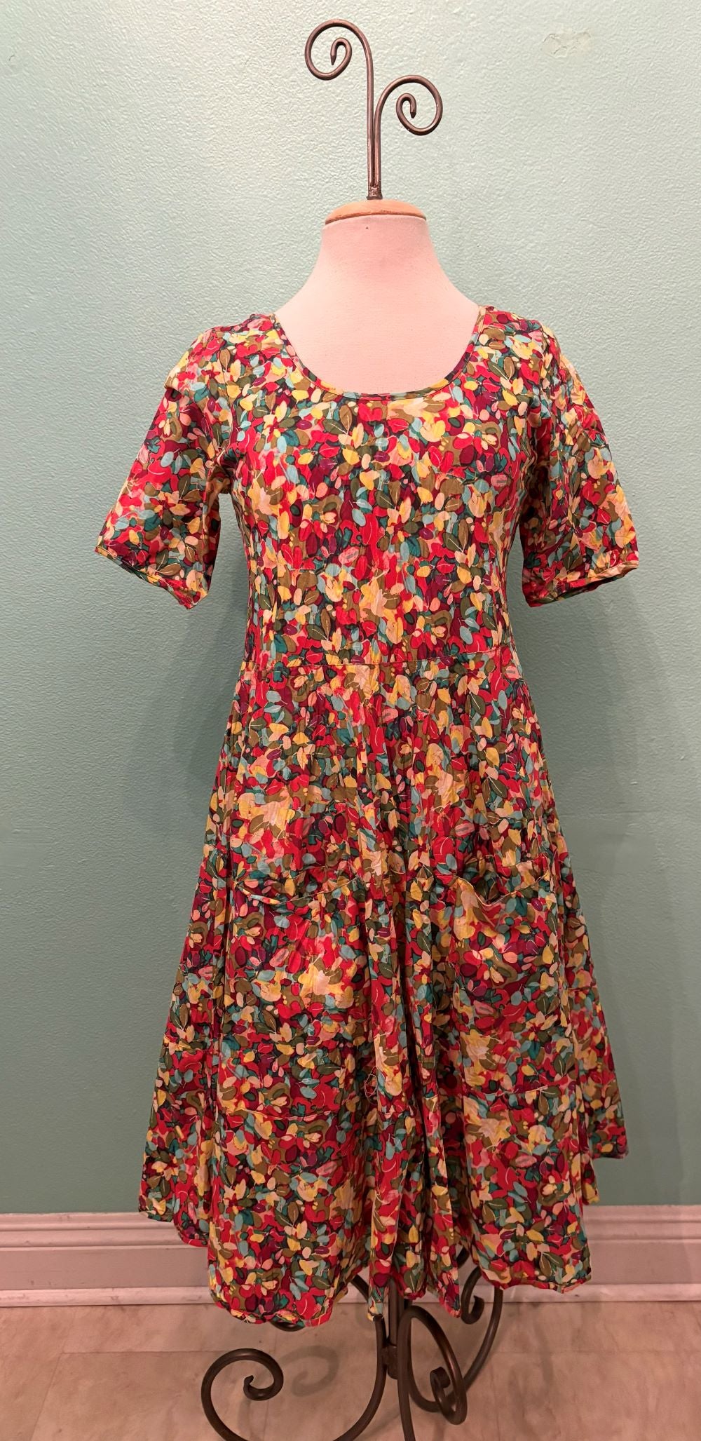 JESS DRESS-LEAVES-DRESS ADDICT