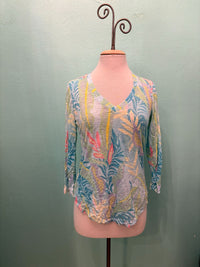 MARLEY 3/4 SLEEVE V-NECK TOP-LEGER