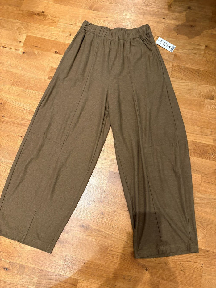 HORSESHOE PANT-COCONUT-CUT LOOSE