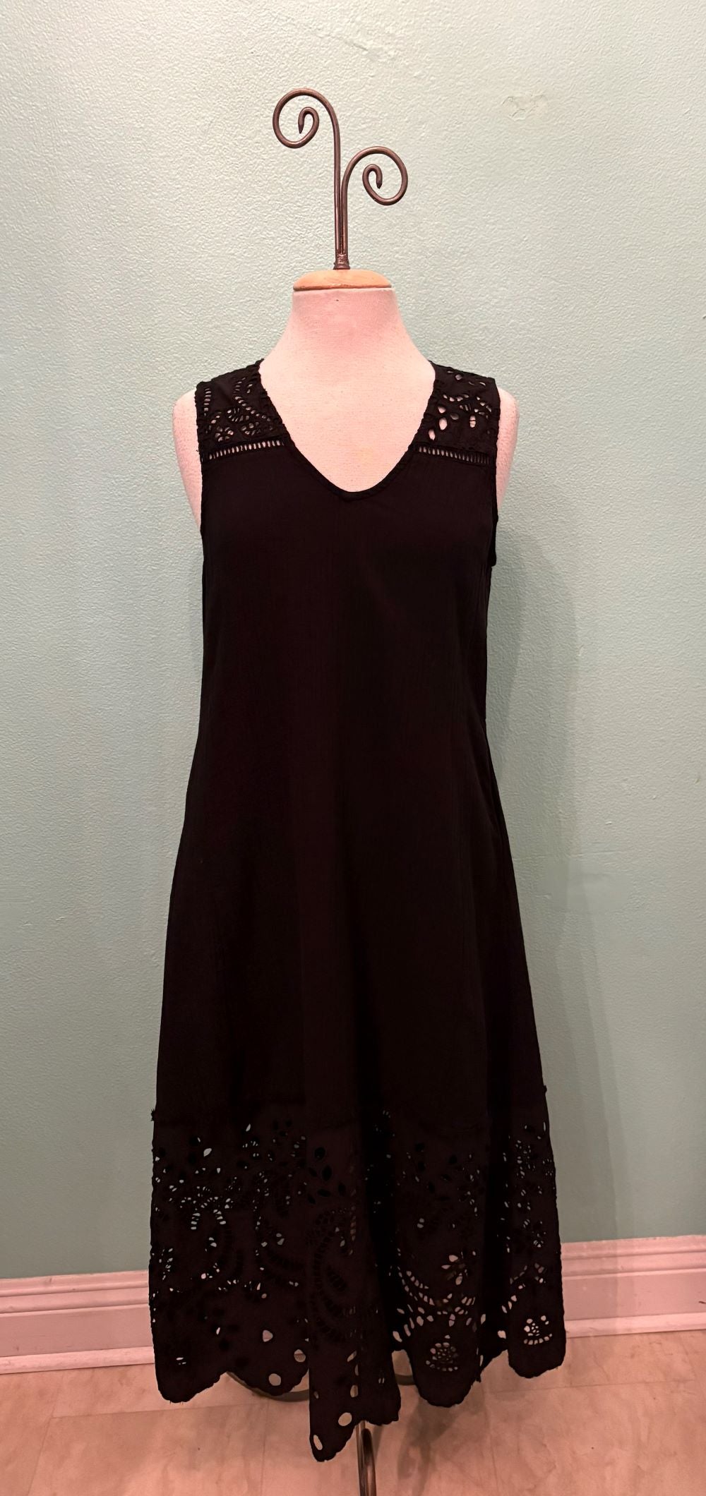 LACE MIX MIDI DRESS-BLACK-MODODOC