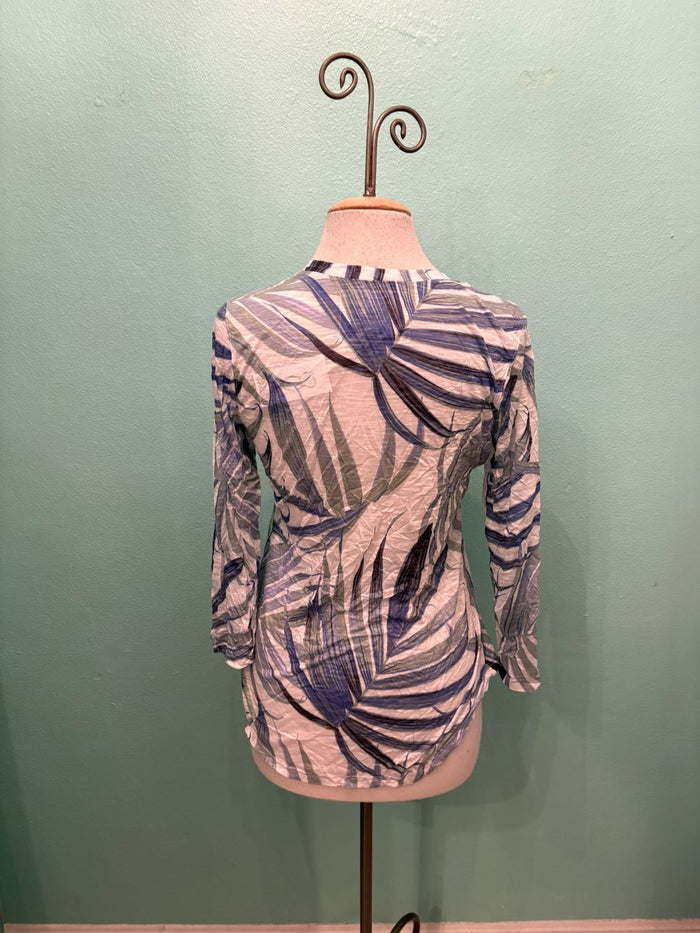 CARINA 3/4 SLEEVE V-NECK TOP-LEGER