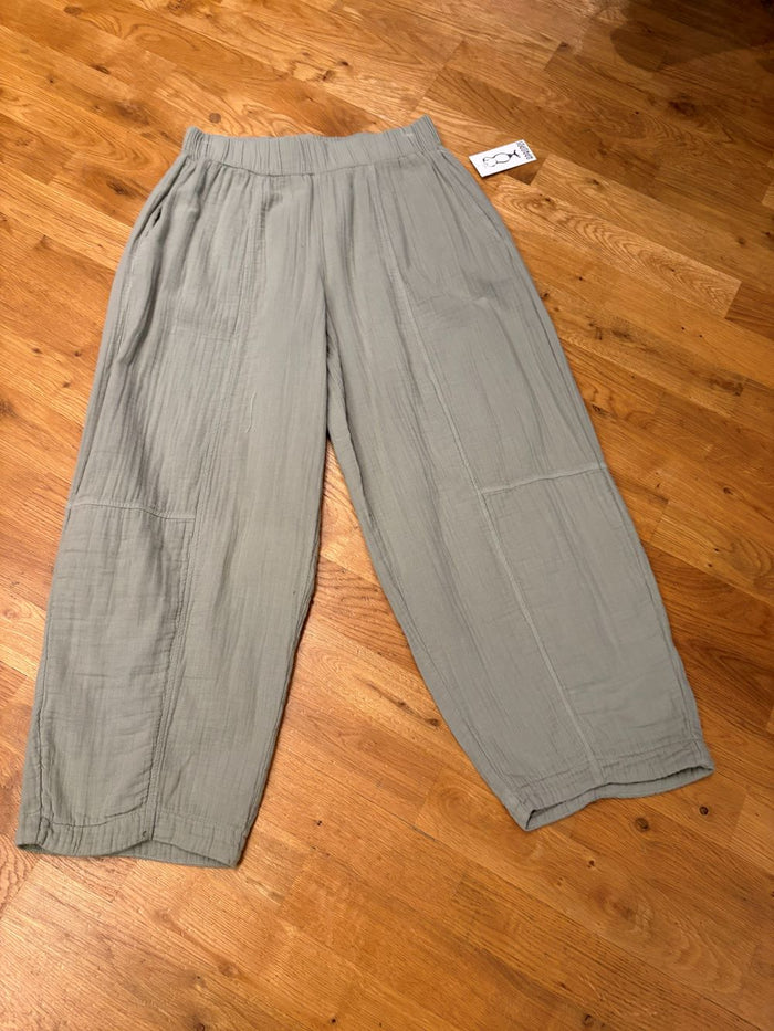 GAUZE COTTON LANTERN PANT-SOFT SAGE-MODODOC