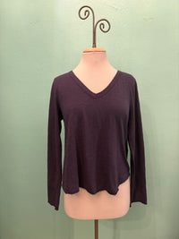 LONG SLEEVE V-NECK TEE-VELVET DREAM-MODODOC