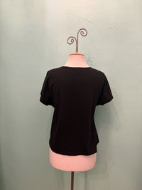 V-NECK SEAM CAP SLEEVE TEE-BLACK-COTTON LANI