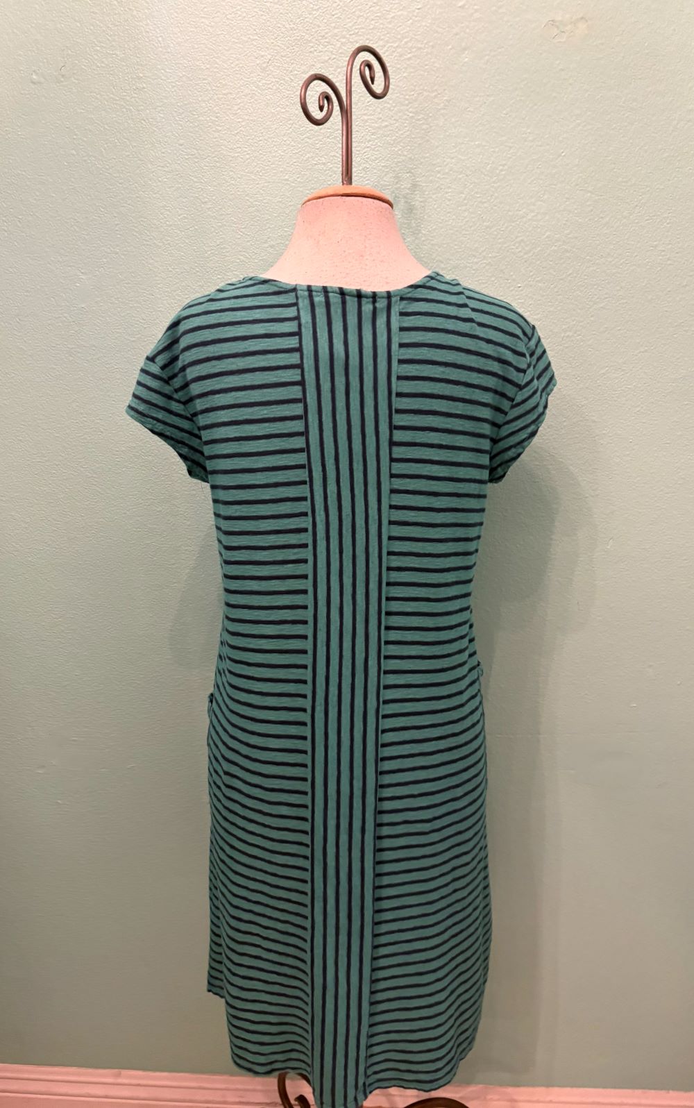 T-SHIRT DRESS NAVY STRIPE-RIVIERA-CUT LOOSE