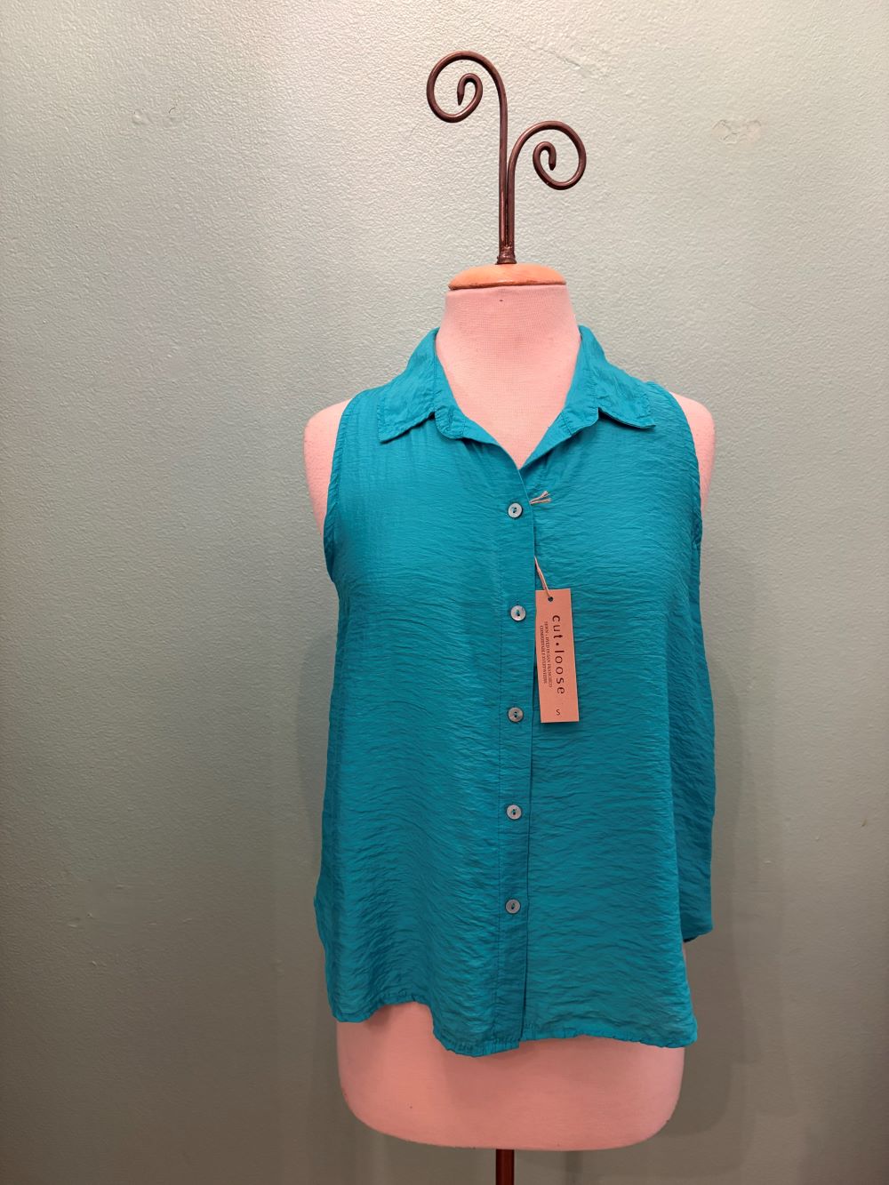 SLEEVELESS COLLAR SHIRT PARACHUTE-ATLANTIS-CUT LOOSE