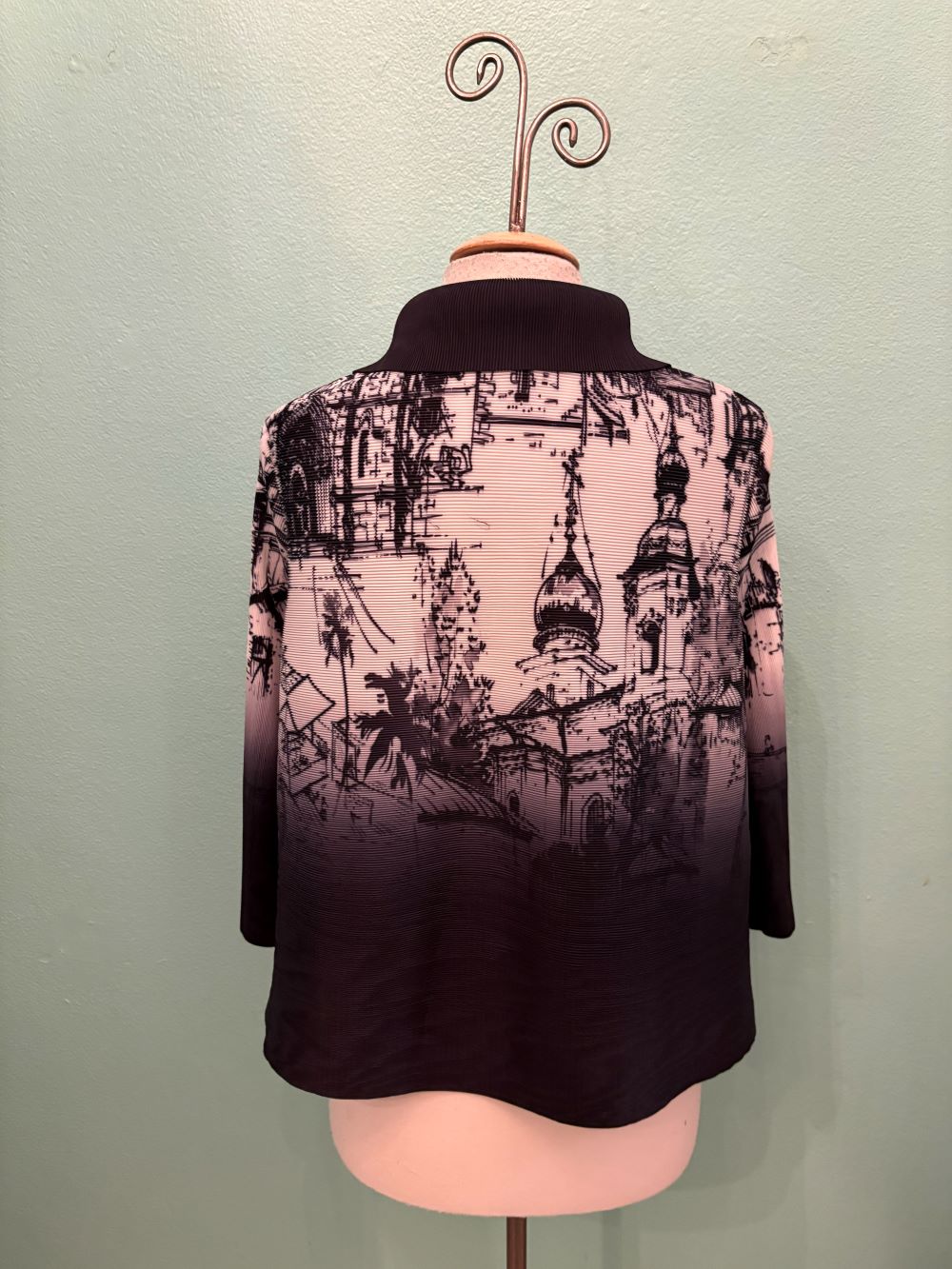 CITY SCENE BUTTON UP JACKET/SHIRT-VANITE COUTURE