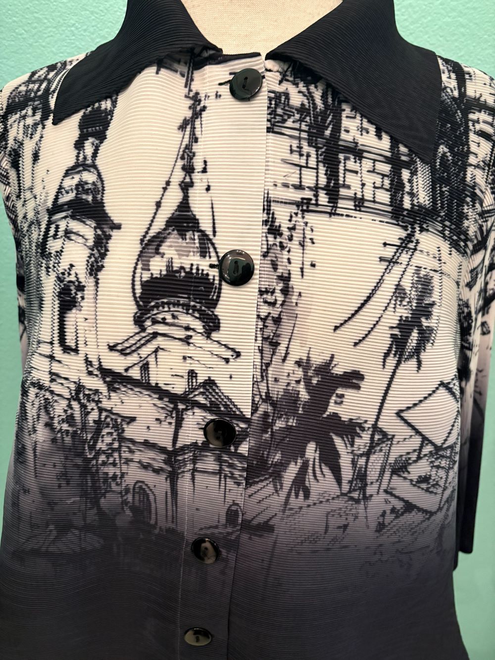CITY SCENE BUTTON UP JACKET/SHIRT-VANITE COUTURE