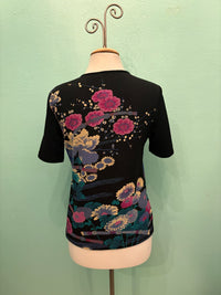 PURPLE GARDEN S/S TOP-MOONLIGHT