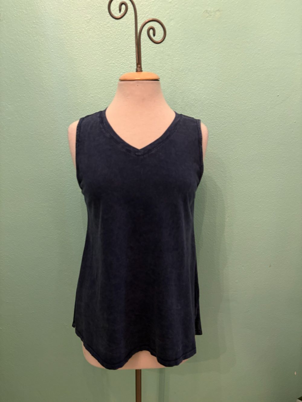 V-NECK TANK-MINERAL INDIGO-COTTON LANI