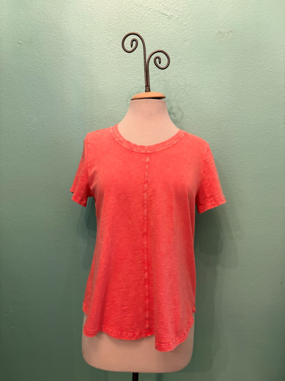 SWING CREW NECK S/S SLEEVE TEE-MINERAL CORAL-COTTON LANI