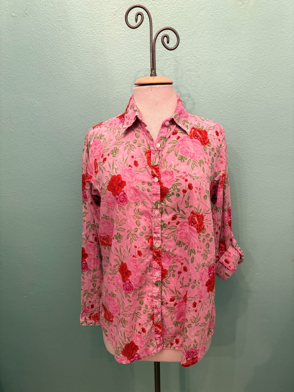 PINK W/ROSES BLOUSE-BLUE-THE NU VINTAGE