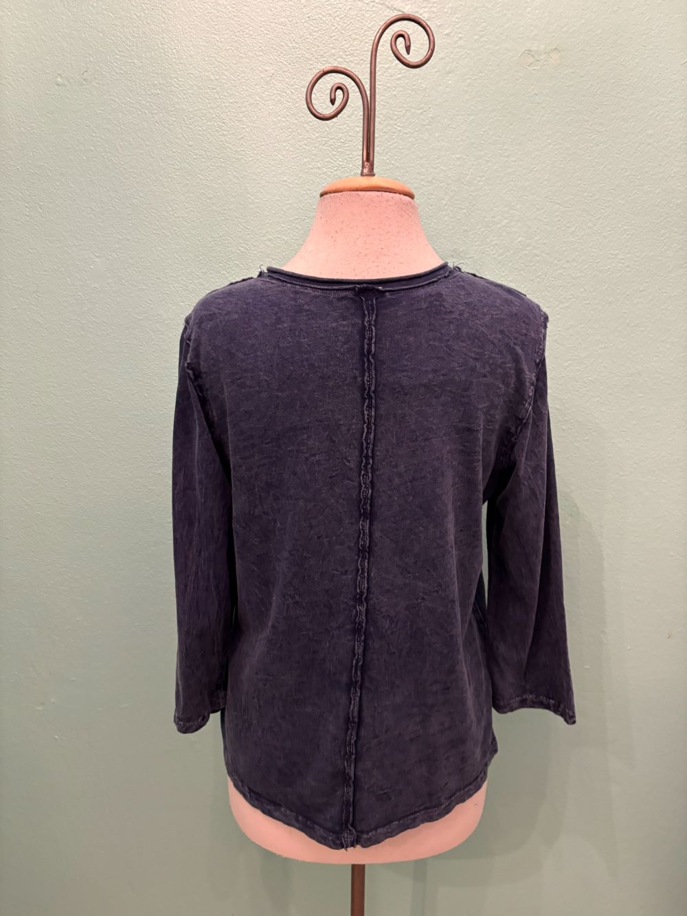 V-NECK W/BACK SEAM TEE-MINERAL INDIGO-COTTON LANI