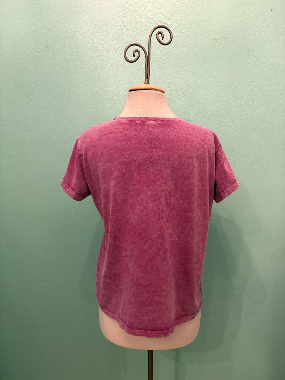 THE PERFECT TEE-MINERAL MAGENTA-COTTON LANI