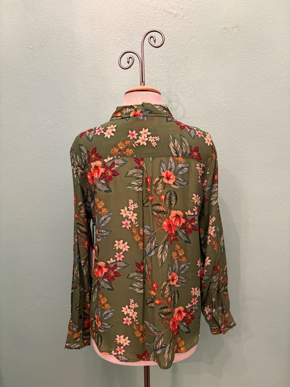 GREEN HIBISCUS PRINT BUTTONDOWN BLOUSE-APNY
