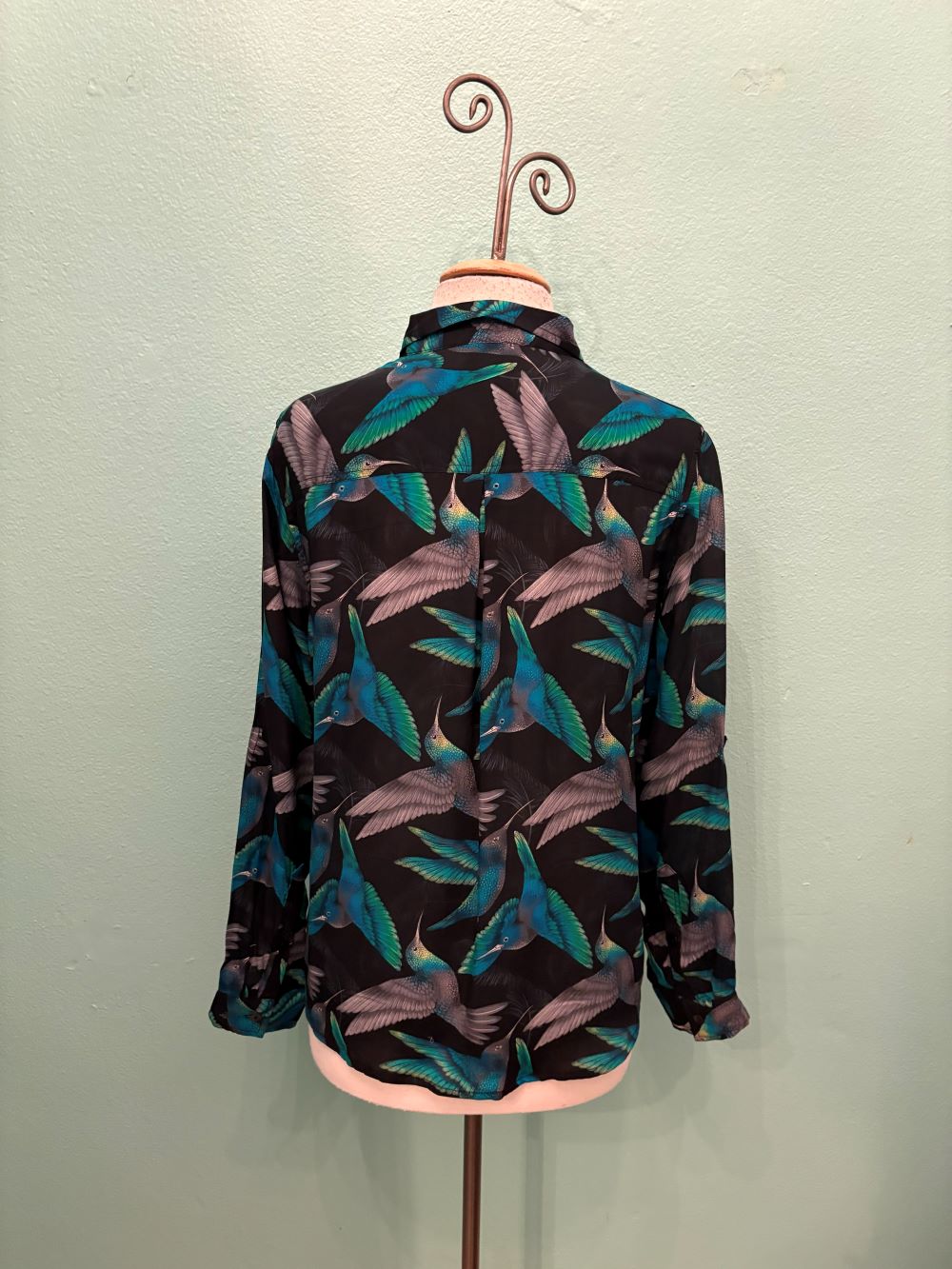 TEAL HUMMINGBIRDS PRINT BUTTONDOWN BLOUSE-APNY