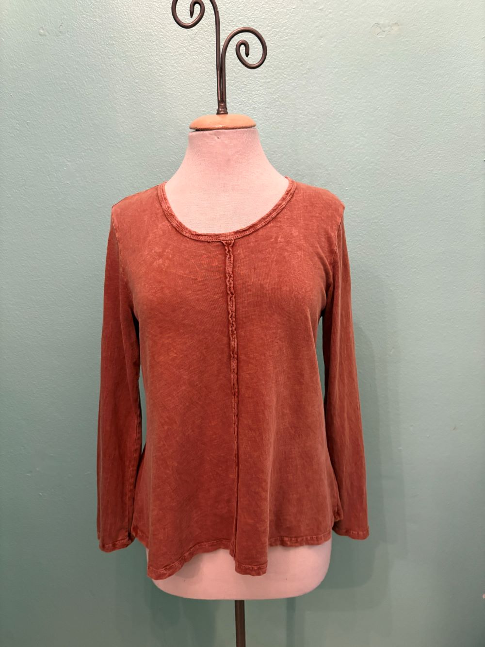 L/S CREW TEE W/SEAM-MINERAL CAMEL-COTTON LANI