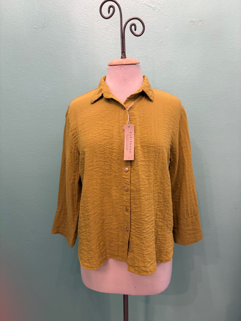 EASY CROP SHIRT TEXTURE RAYON-PEA-CUT LOOSE
