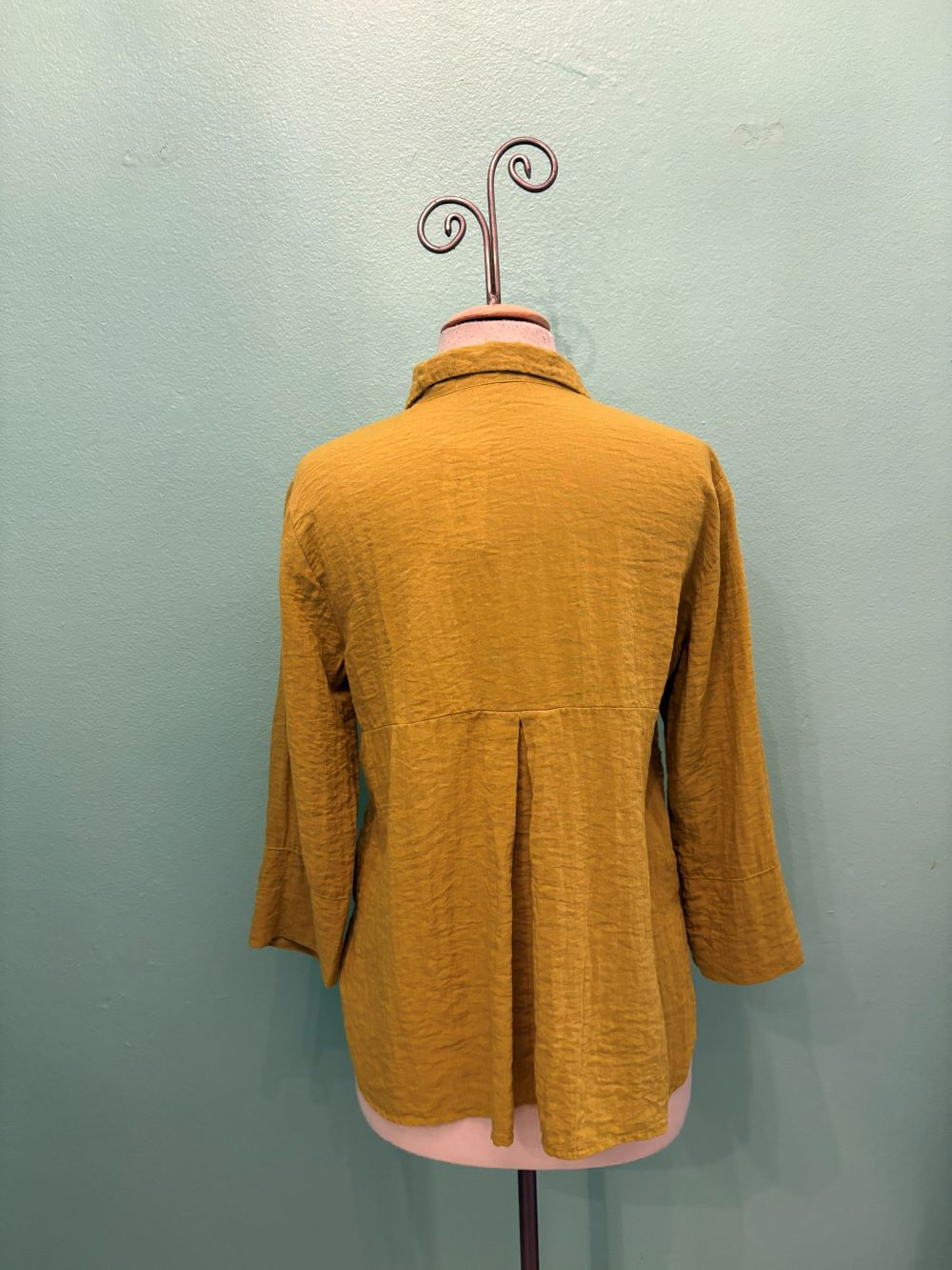 EASY CROP SHIRT TEXTURE RAYON-PEA-CUT LOOSE
