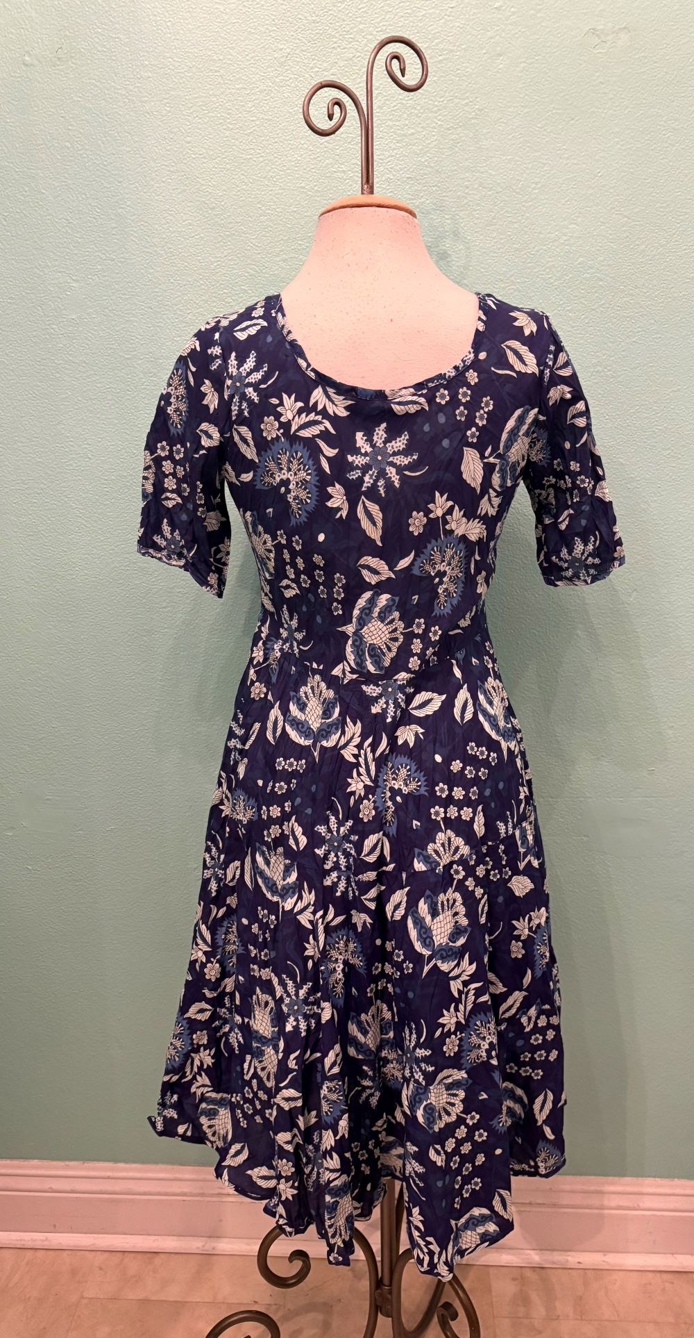 JESS DRESS-NAVY FLORAL-DRESS ADDICT