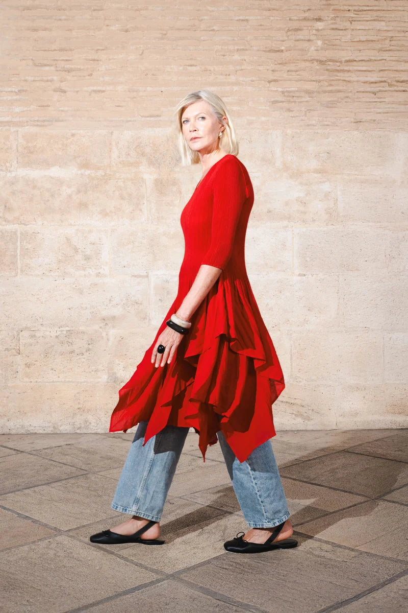 SIENA V-NECK HANKY DRESS-RED- JOURNEY