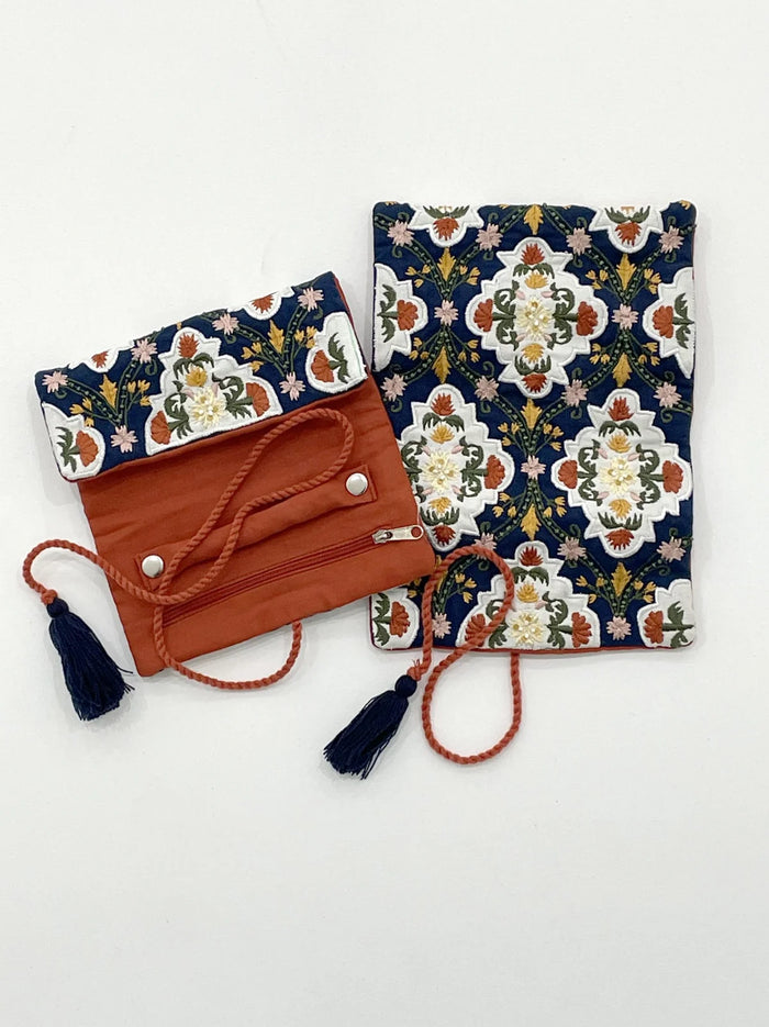 EMBROIDERED JEWELRY ROLL-NAVY FLORAL-CIENNA