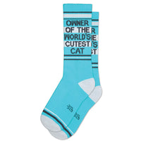 Unisex gym sock size, fit, and construction infographic with red sock