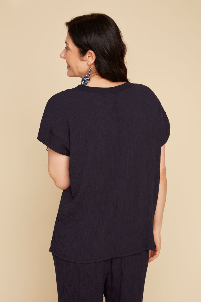 CAP SLEEVE V-NECK CRINKLE TOP-RENUAR