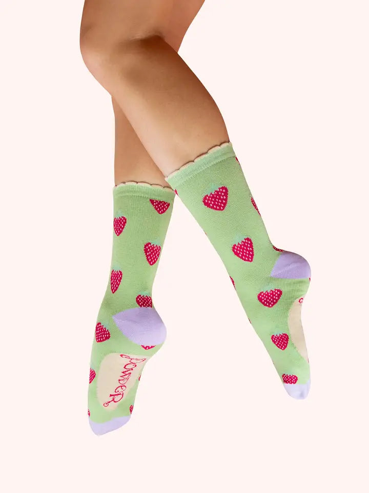 SUCCULENT STRAWBERRIES ANKLE SOCKS-MINT-POWDER