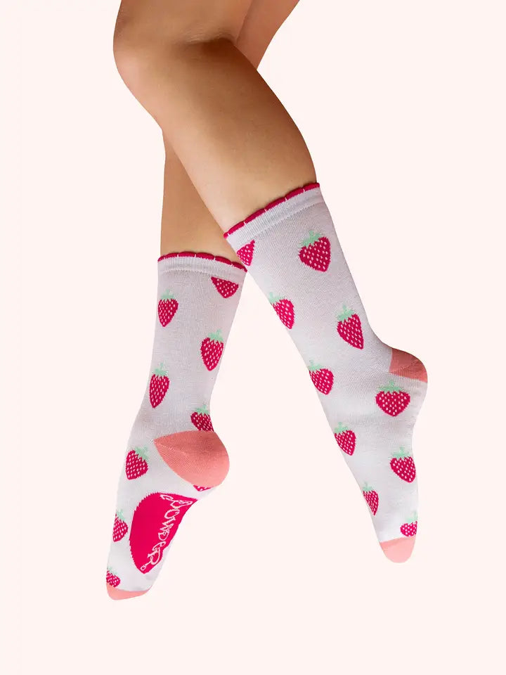SUCCULENT STRAWBERRIES-CREAM-ANKLE SOCKS-POWDER