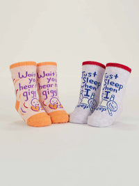 WAIT 'TIL YOU HEAR/SLEEP WHEN BABY SOCKS-BLUE Q