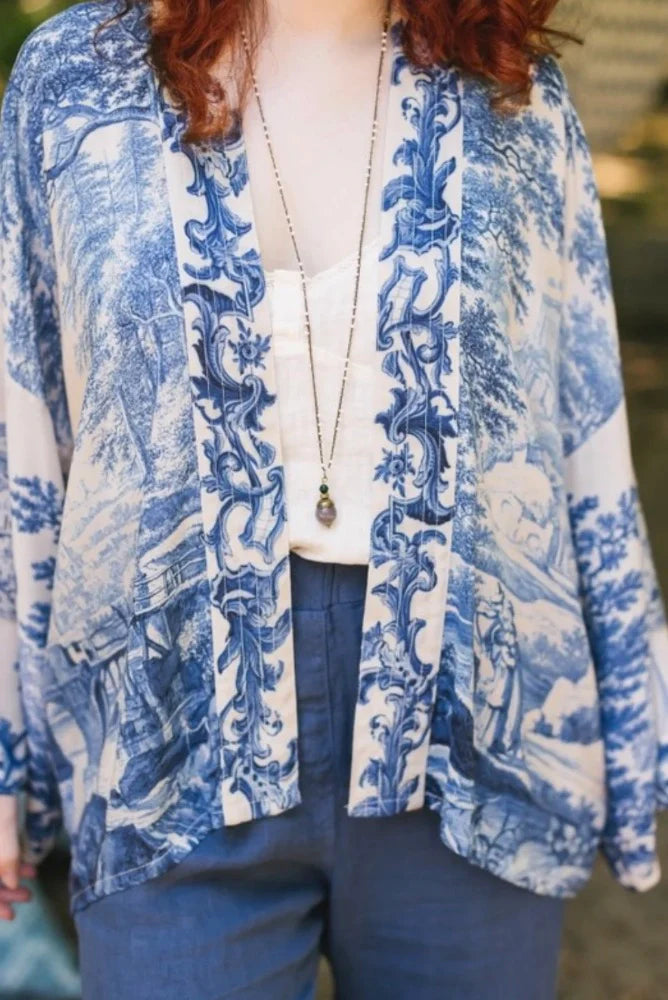 LET THE LIGHT IN PIXIE DUSTER CROP KIMONO-MARKET OF STARS