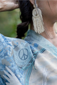 PEACE OUT PIXIE DUSTER CROP KIMONO-MARKET OF STARS