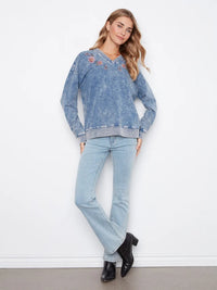 L/S V-NECK EMBROIDERED TOP-CHARLIE B